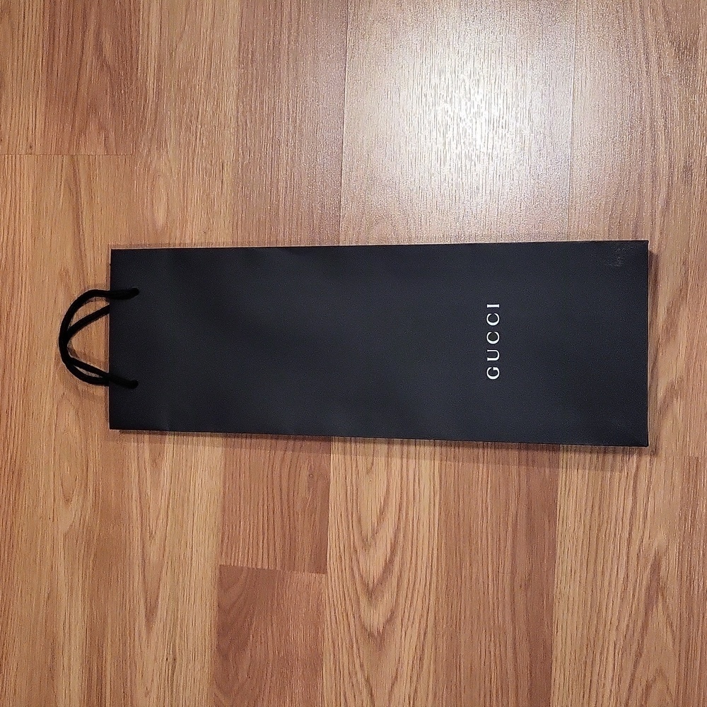 Gucci shopping bag